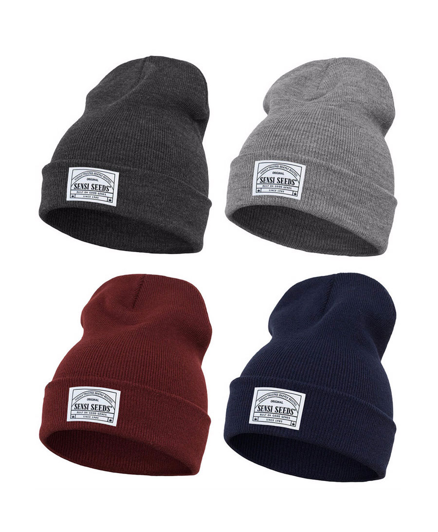 Hang out in the Sensi Seeds Beanie